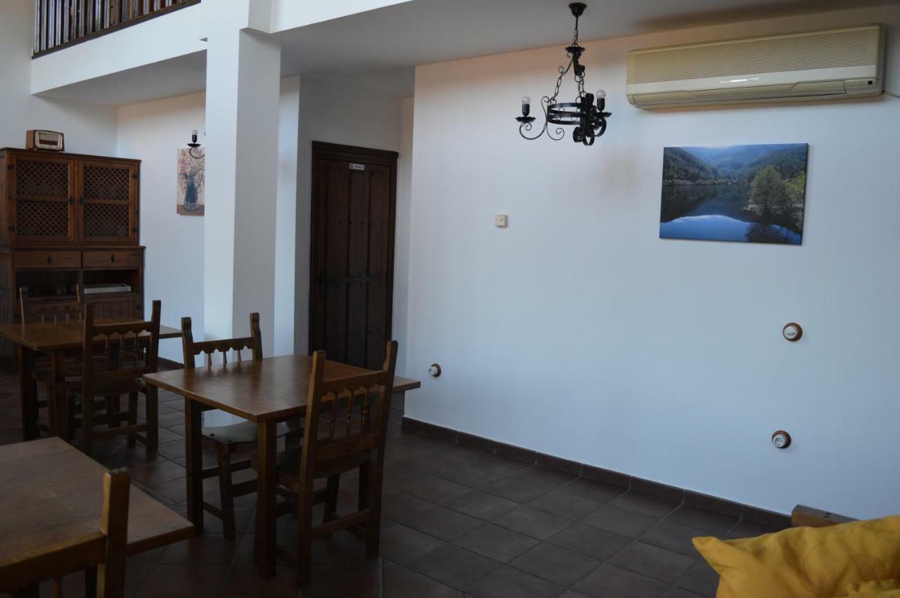 Las Estrebedes Casa Rural Pensionat Caminomorisco Exteriör bild